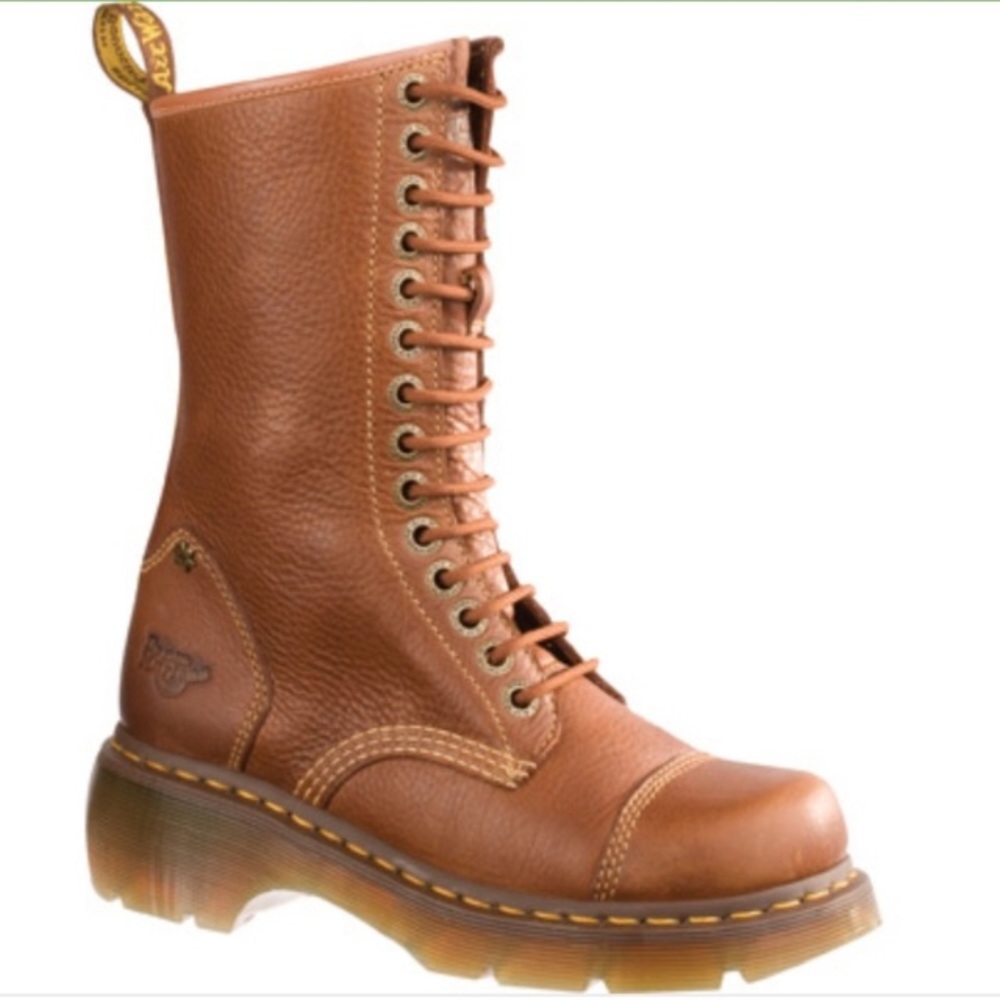Dr. Martin Miranda 14 hole boots